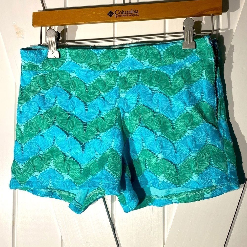 Judith March Blue Green Zigzag Lace Shorts